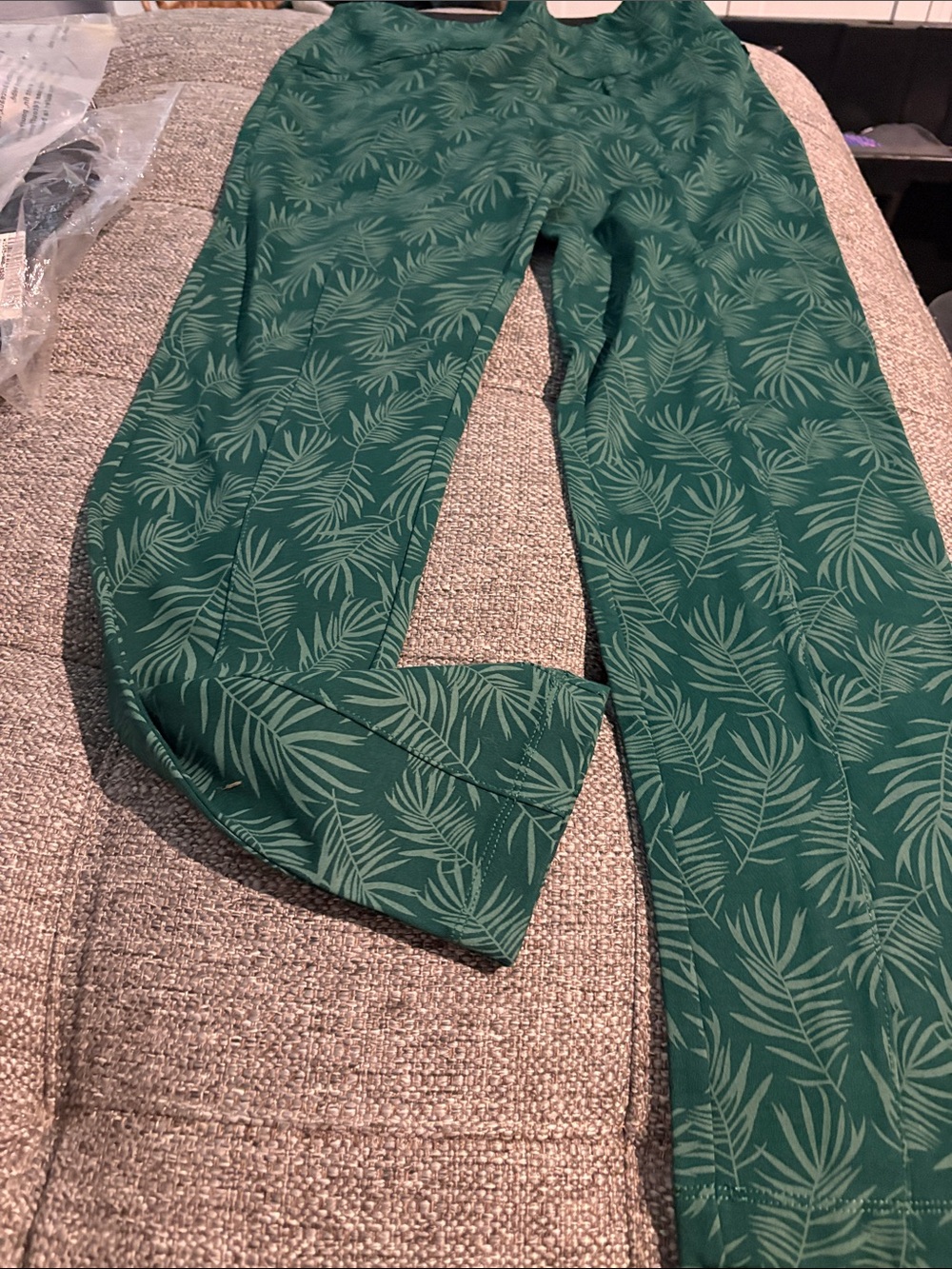 BetaBrand Green Leaf-Print stretch pull up Pants 26” inseam